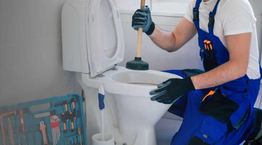 Professional bathroom faucet installation in Seiling, OK