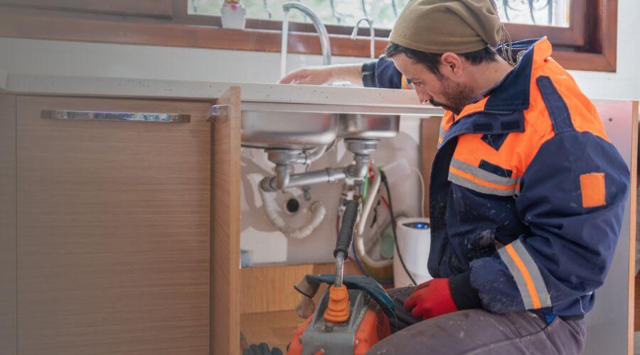Professional bathroom faucet installation services in Seiling, OK